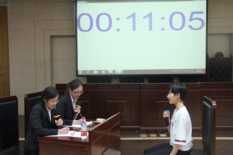 电竞实时数据网分会+5月4日+“会见当事人”大赛决赛照片2
